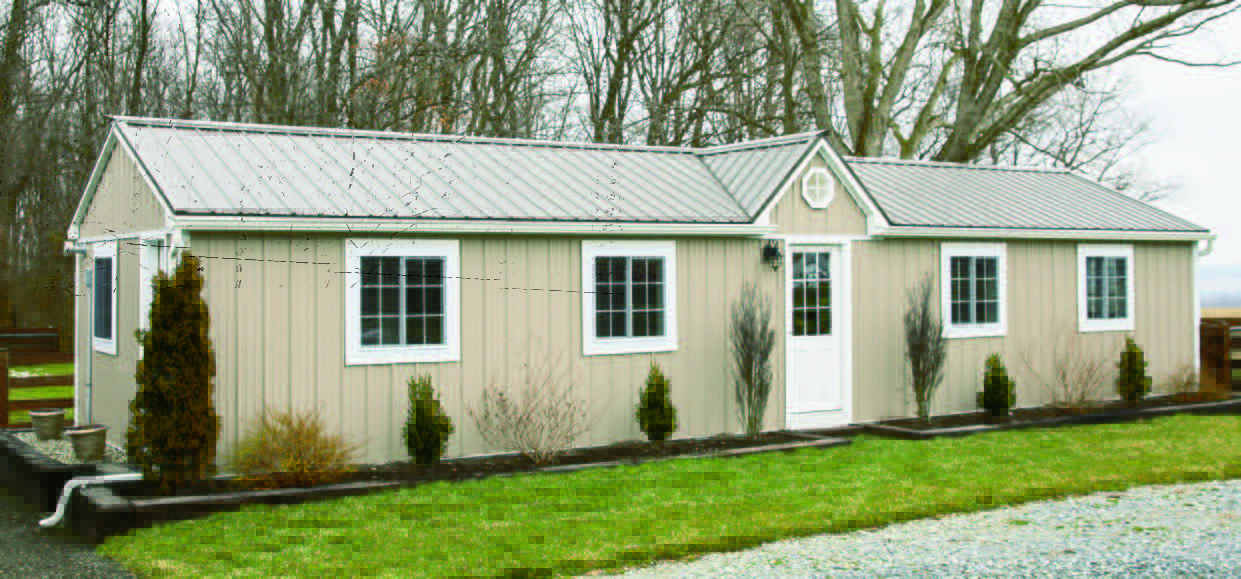 14x44 commercial kennel front