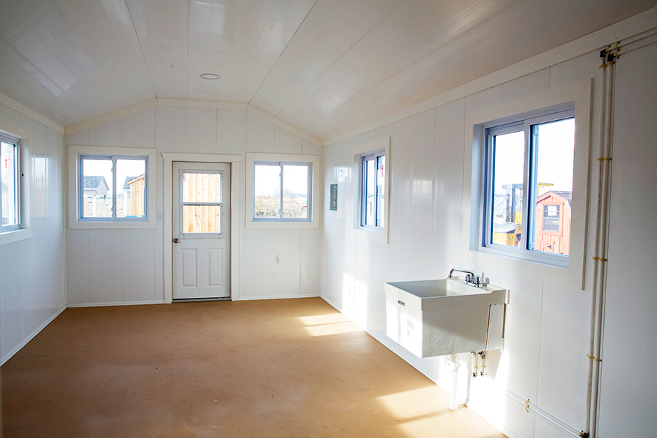 24x60 kennel interior