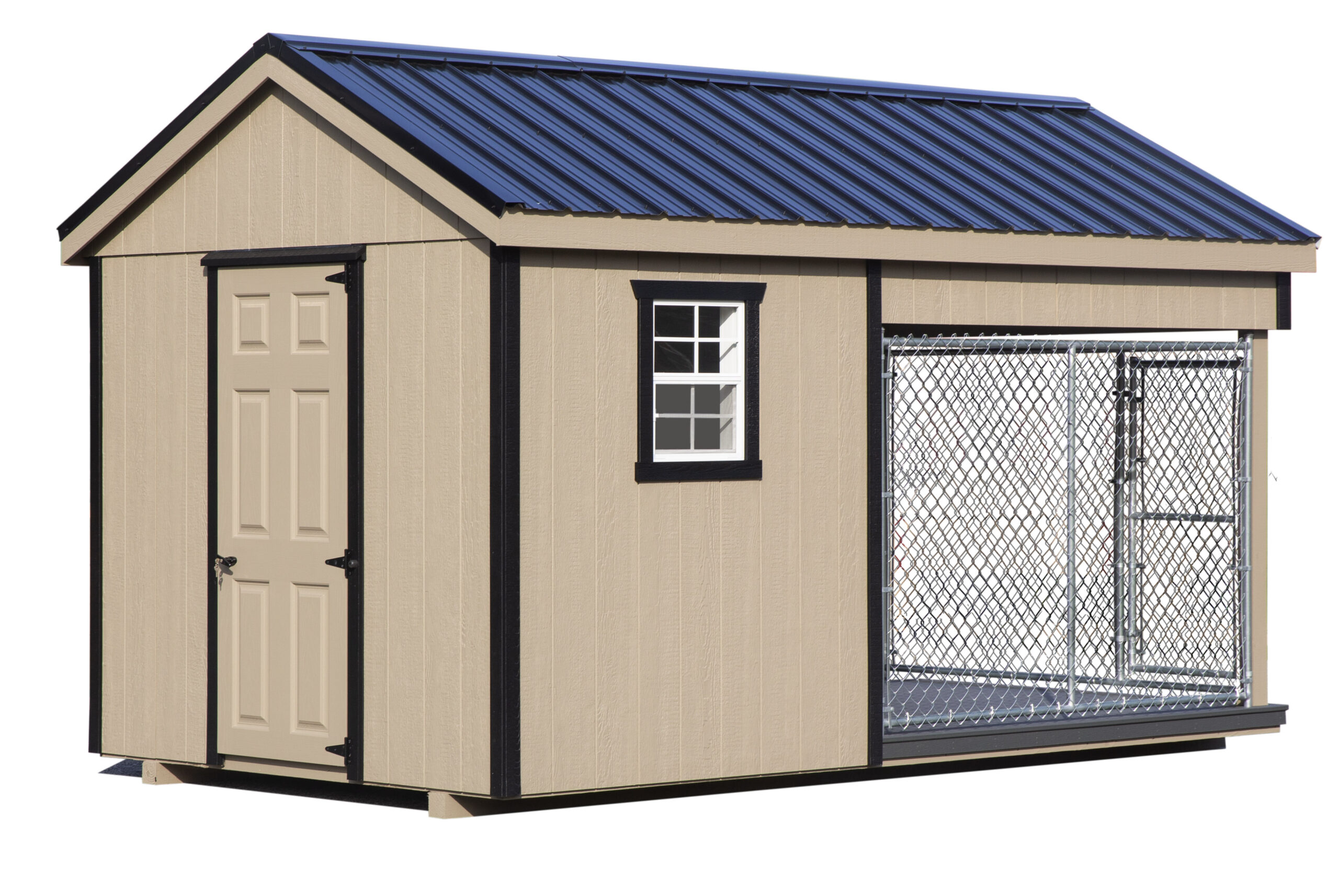 Side view of an 8x14 Traditional single capacity kennel with tan LP siding