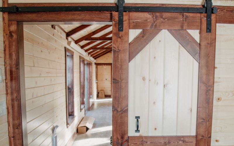 Close up of a single barn door in a cabin