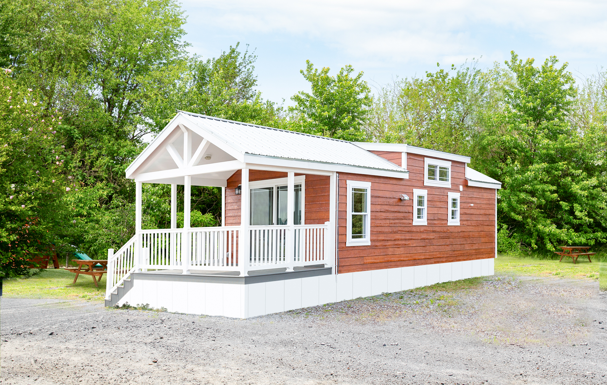 summit view exterior with red and white siding